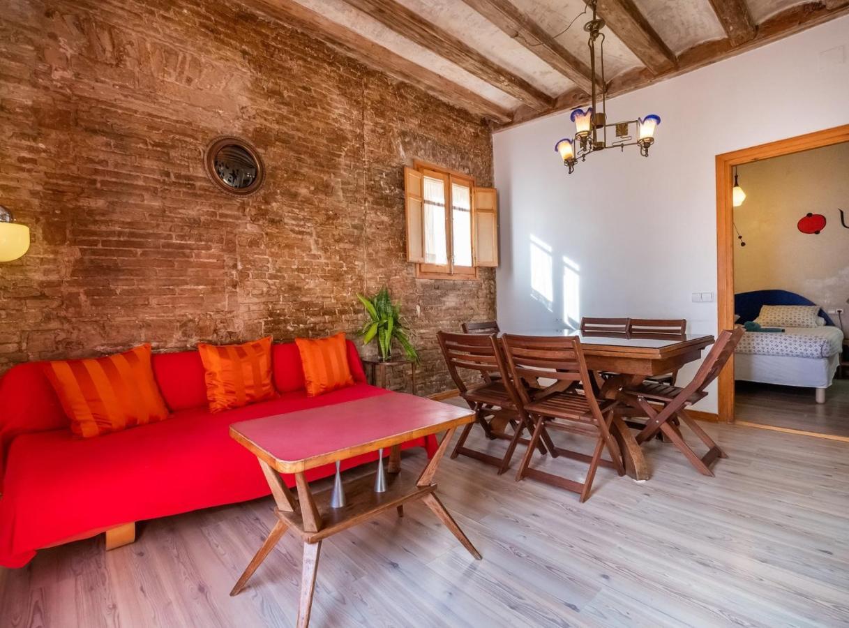 Apartamentos El Pintor Барселона Екстериор снимка