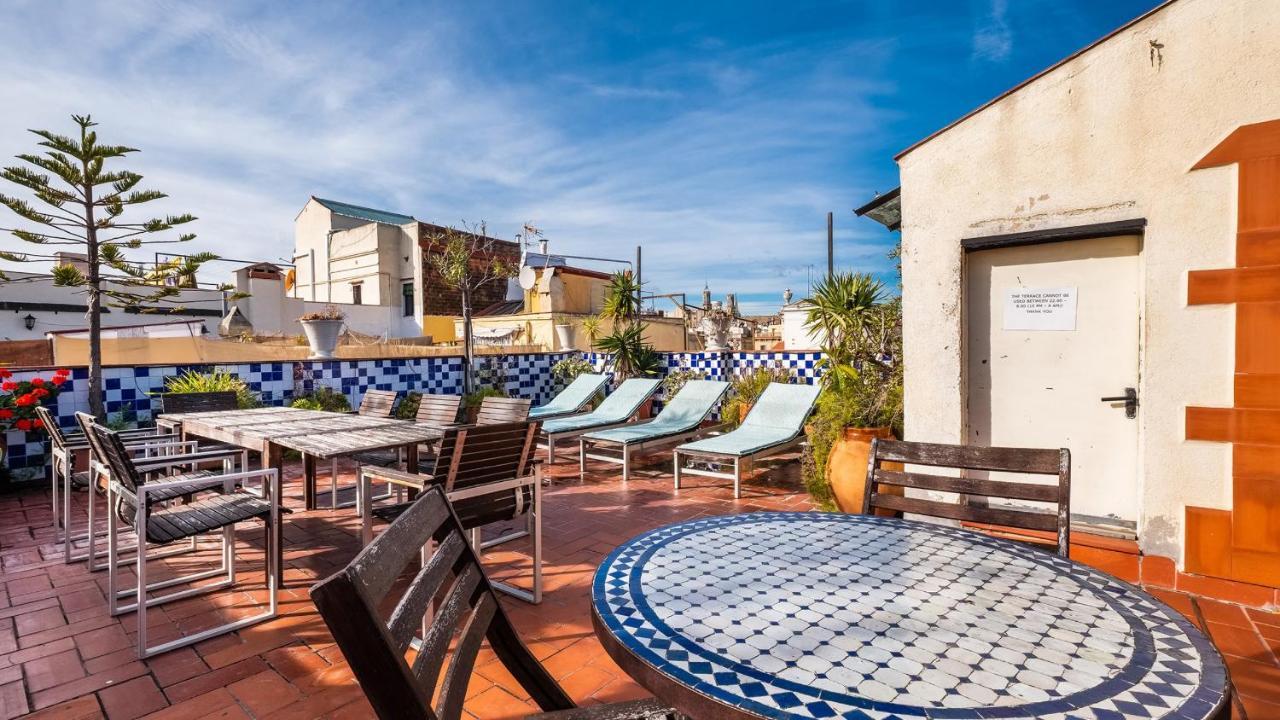 Apartamentos El Pintor Барселона Екстериор снимка