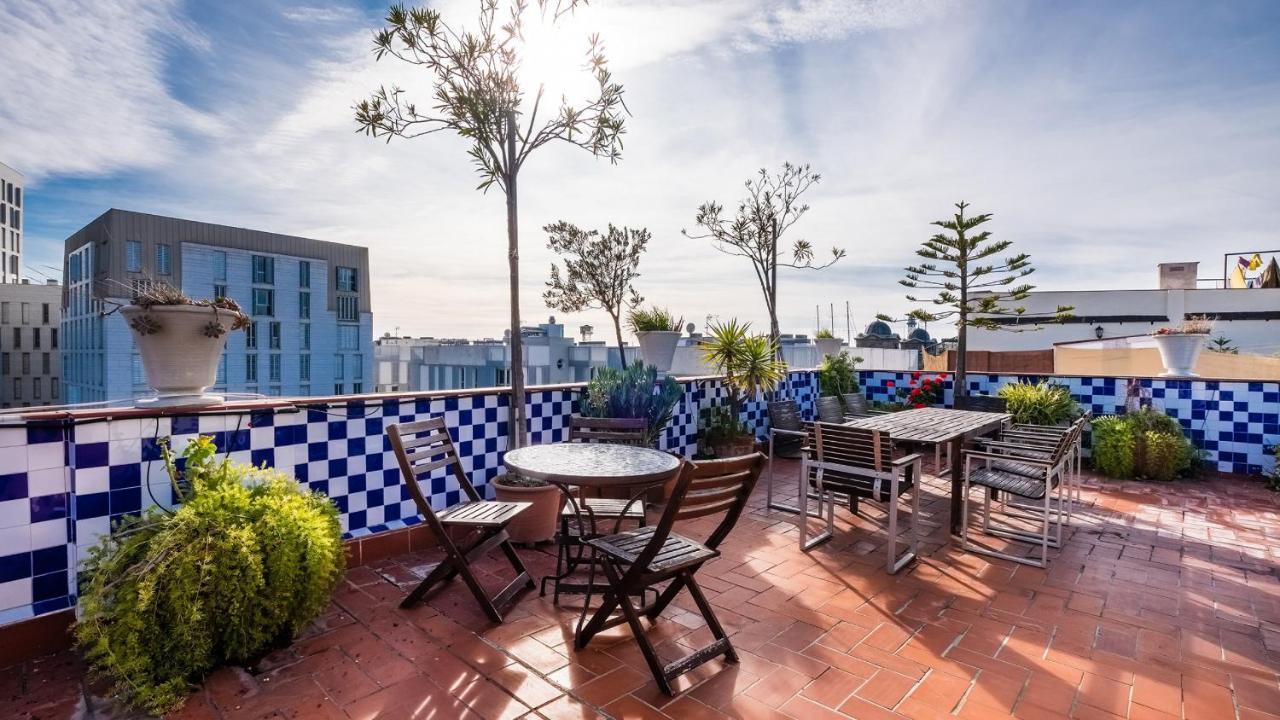 Apartamentos El Pintor Барселона Екстериор снимка
