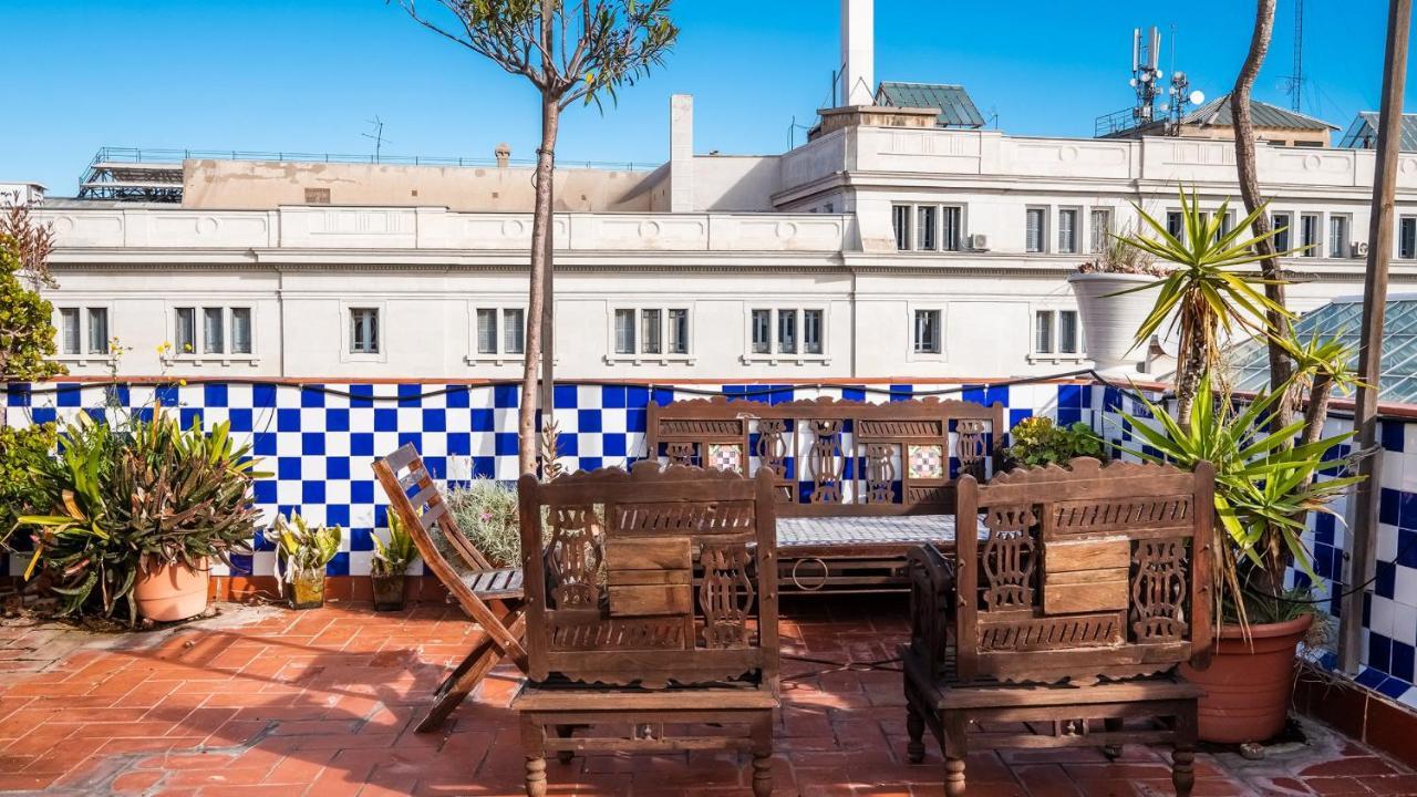 Apartamentos El Pintor Барселона Екстериор снимка