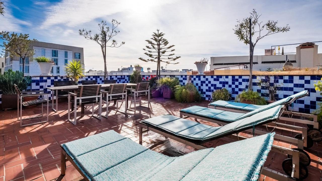 Apartamentos El Pintor Барселона Екстериор снимка