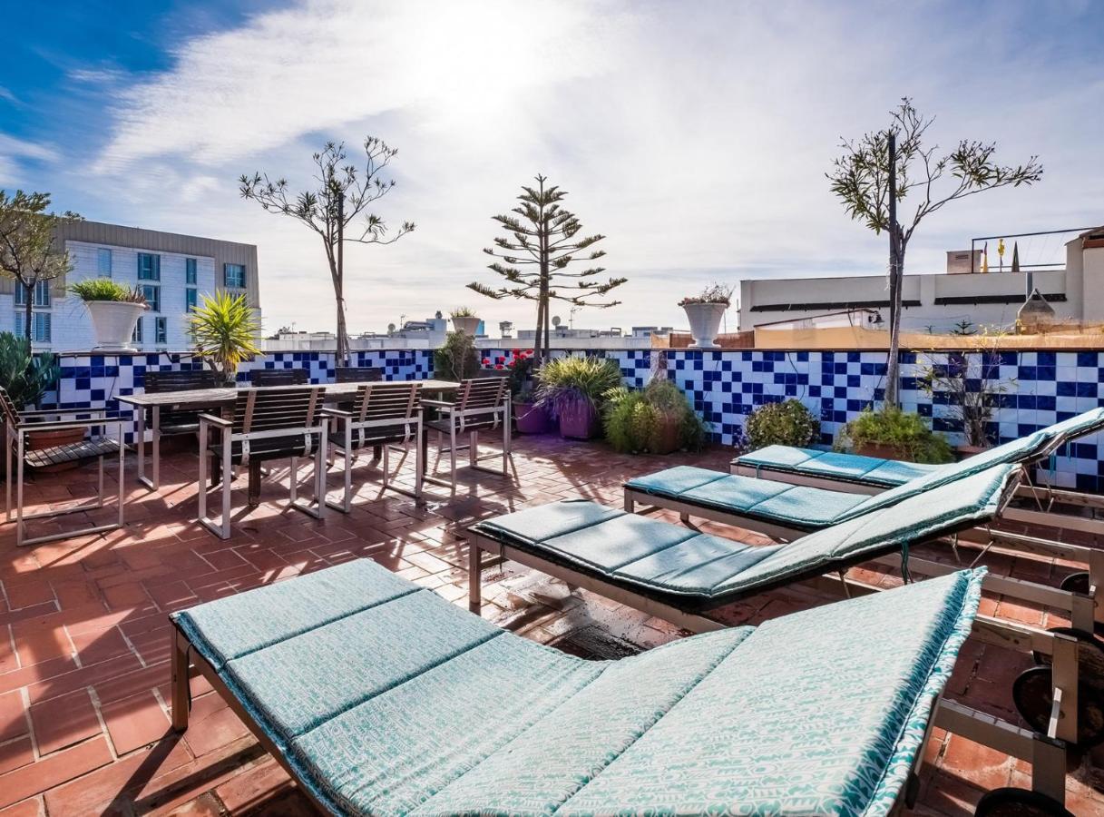 Apartamentos El Pintor Барселона Екстериор снимка