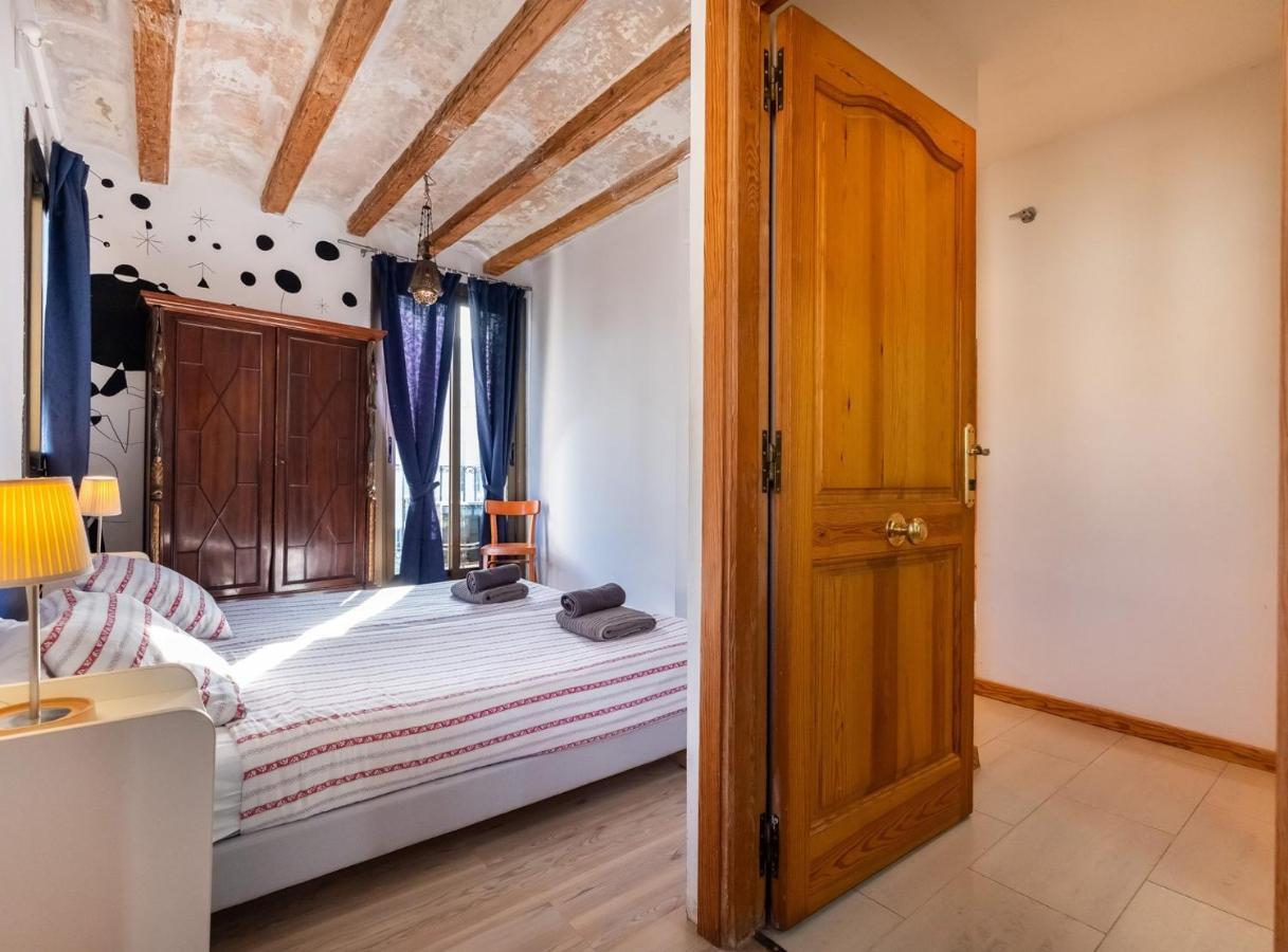 Apartamentos El Pintor Барселона Екстериор снимка