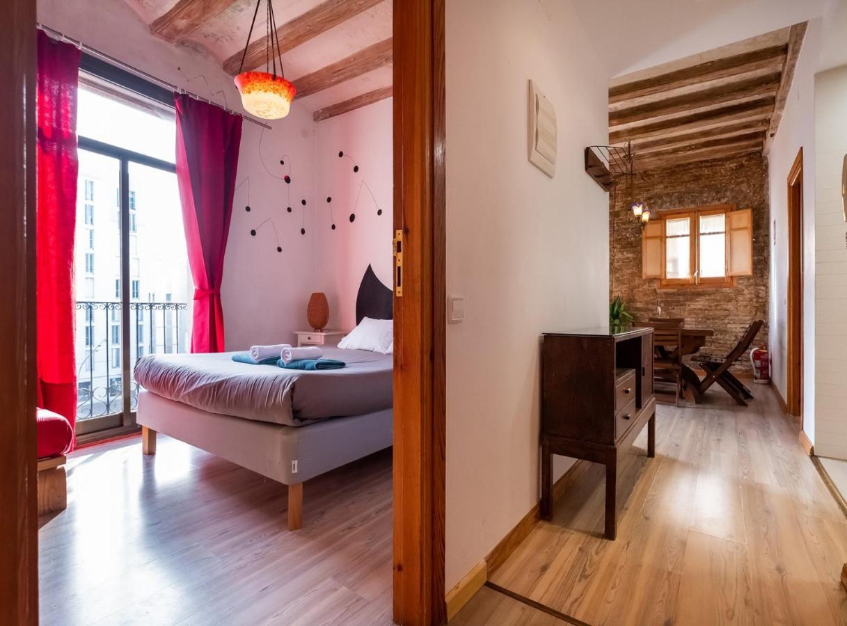 Apartamentos El Pintor Барселона Екстериор снимка